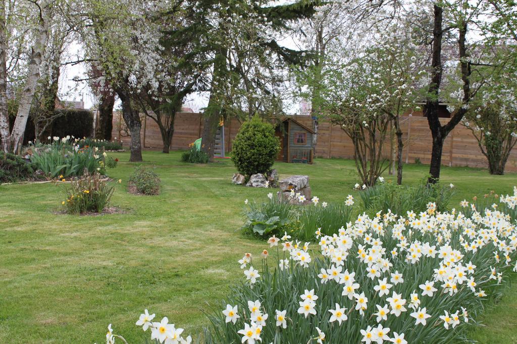 Les Logis Du Breuil Bed & Breakfast Marcheville Luaran gambar