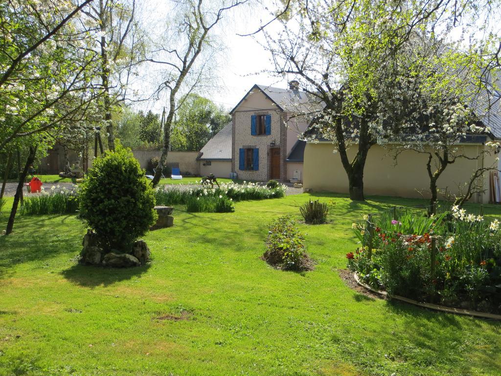 Les Logis Du Breuil Bed & Breakfast Marcheville Luaran gambar